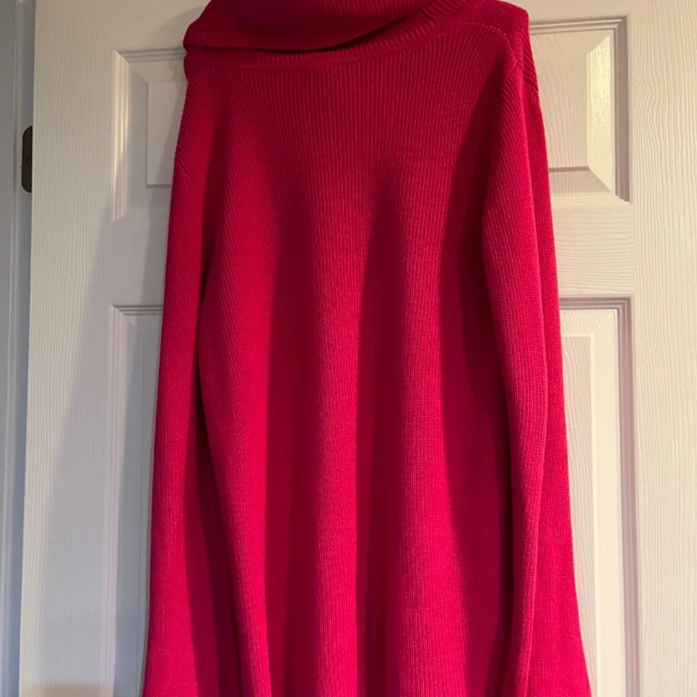 Sweater - Picture 2 of 3